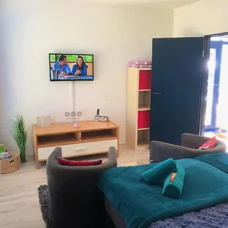Schoenes Haus Mit Vielen Moeglichkeiten Apartman